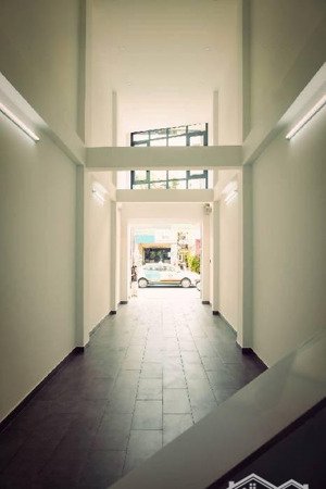 chdv 8 tầng mặt tiền lạc long quân - thang máy lạc long quân, p8, tân bình - giá sock 13 tỷ x