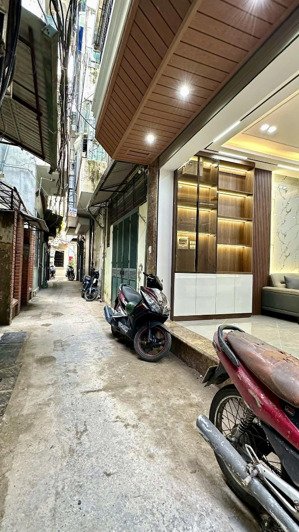 bán nhà bạch mai, lõi hai bà trưng, 35m, 4 tầng, 4 ngủ hiện đại, sđcc, gần bách kinh xây