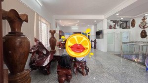 bán biệt thự 2 mặt tiền giá rẻ khu đô thị tặng nội thất gỗ quý hiếm