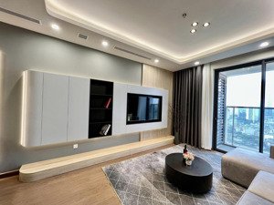 chính chủ cho thuê s3 goldmark city, căn góc 90m2, 2 ngủ, full nội thất, 14.5 triệu. o.942.00.,6856