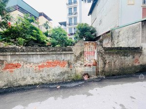 siêu hiếm - đất phú diễn 35m2 chỉ 360tr, nguồn gốc rõ ràng ô tô đỗ cửa - xung quanh xây nhà ở