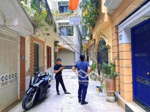 bán nhà hoàng hoa thám - ba đình | 6 tầng thang máy - ngõ ba gác - 9,x tỷ còn thương lượng