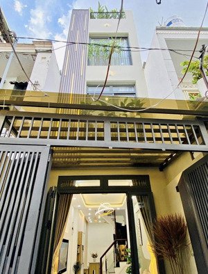 cần bán nhà đẹp quận bình thạnh, đường tân cảng - giá:4tỷ380/65,7m2 (4,5x14,6m). gần ga metro, shr