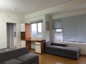 cho thuê căn hộ flora anh đào. nội thất đầy đủ. gồm 1pn+1 và 1wc. giá 7,5triệu. ở liền được.