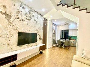 mặt ngõ đào tấn, phân lô, ngõ ô tô thẳng tắp 30m ra phố, 5 tạ đỗ cửa, trước nhà 3m, sđcc, 45m2*4t