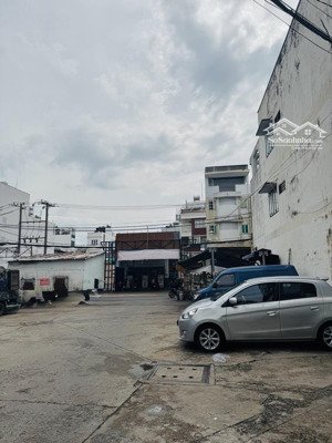 b.á.n nhà nguyễn thiện thuật - hẻm xh - 50m2 - 3 tầng btct - nở hậu - sát bên chợ bc