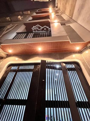 siêu phẩm cầu giấy -6 tầng ccmini-full nội thất -cách ô tô 50m -giá nhỉnh 11 tỷ