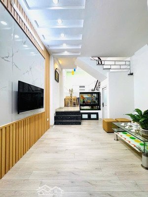 trương định - lô góc nhà xây mới - 45m2 - 5 ngủ full nt - 10m ra mặt phố ô tô tránh - giá 7.x tỷ