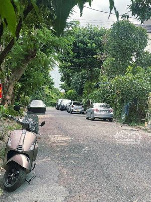 biệt thự gò vấp 212m2 ngang gần 14m