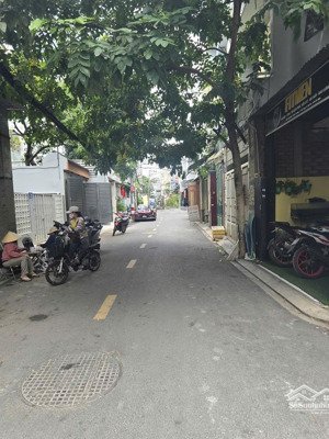 bán nhà mặt tiền tân phú 2 tầng 4x16m đường 8m kinh doanh sát âu cơ chỉ hơn 7 tỷ tl