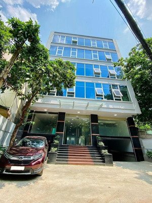 tòa văn phòng mặt tiền đường đồng văn cống 900m2 có hầm - thang máy - pccc