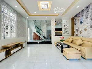 ối giồi ôi quá rẻ ! bán gấp nhà cao cửa rộng 46m2 giá 2,250 tỷ - nhất chi mai, tân bình