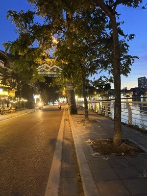 thụy khuê - tây hồ nhà đẹp dân xây 6 tầng - ô chờ thang máy - hiếm nhà bán