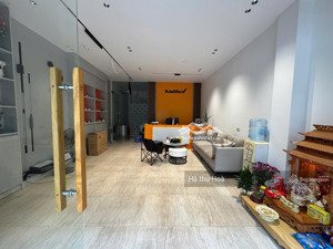 20 tr nhà khu đô thị văn khê, nhà đẹp, dt 95m2 .4 tầng 1 tum nội thất đẹp lh 