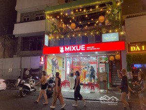 mặt tiền bùi viện q1, ngang 10x22. hầm 6 tầng+thang máy . hđt 6000$. giá 80 tỷ bớt lộc