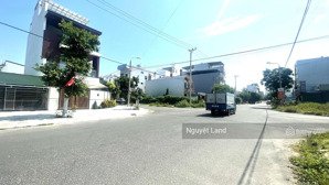 chính chủ cần bán lô đất góc 3 mặt tiền đường nước mặn 6 thông sông và đường 11.5m đoàn khuê