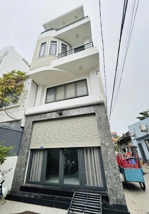 bán nhà lô góc 2mt-xe hơi ngủ nhà-58m2-ngang 4,2m-4 tầng-trần xuân soạn-quận 7-chỉ 10,8 tỷ