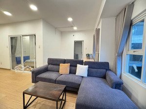 cho thuê căn hộ flora anh đào, q9. diện tích 54m2, lầu p1view đông nam. giá 7,5triệu- ở được liền