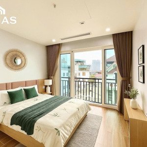 cho thuê căn hộ 2pn2wc sát hồ tây nhà mới bảo vệ full nội thất