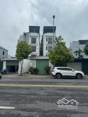 nhà đẹp - giá tốt - bán nhanh căn nhà vị trí tại phường cự khối, quận long biên, tp hà nội