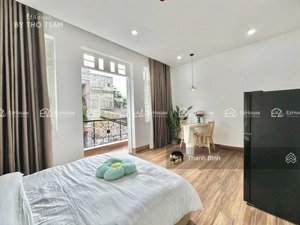 căn hộ studio ban công - cửa sổ mới 100% - gần ngã tư bảy hiền , etown cộng hoà