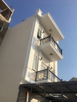 phòng trọ cao cấp tại ql13, thủ đức. phòng 30m3 có gác + địa chỉ: 389/5, ql13, p. hiệp bình phước,