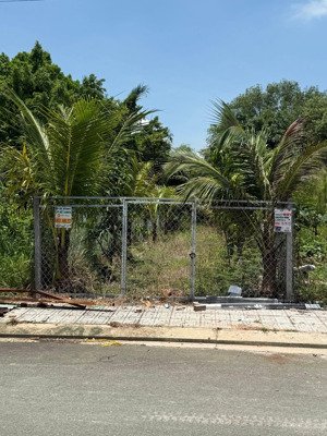 bán đất vườn 200m2 mặt tiền trục chính kinh doanh phường long phước, quận 9, tp. hồ chí minh