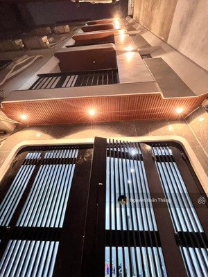 tòa ccmn quan hoa -chỉ 11,8 tỷ - 6 tầng x 43m2 - dt 60tr/tháng - 10 phòng khép kín.