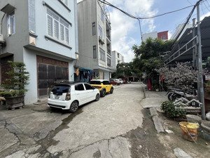 bán nhà lô góc việt hưng ô tô 7 chỗ vào nhà oto tránh 65m² 4 tầng sổ đỏ vuông đẹp