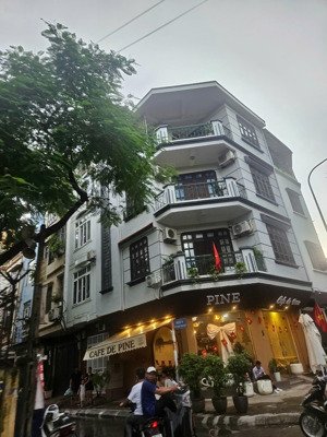 bán nhà lô góc, kinh doanh sầm uất - phố phạm thận duật, cầu giấy - ô tô tránh, vỉa hè. giá 20 tỷ