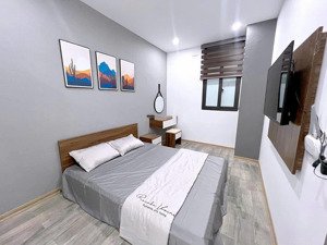 cho thuê chdv cao cấp full đồ cực đẹp tại cầu giấy, giá chỉ 5.3 triệu/tháng