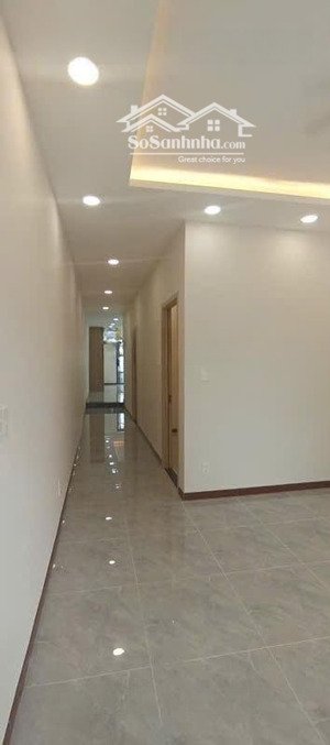 hơn 5 tỷ,96m2,ngay đại lộ 3 phước bình,hẻm xe tải