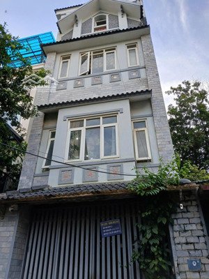 biệt thự 4 tầng gần đường xuân đỉnh sát cổng đsq hàn quốc giá chỉ 18.8 tỷ, liên hệ 