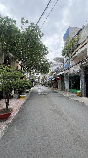 hiếm! nhà (4x12m)2 mặt hxh bạch đằng 1/- ngay chợ bà chiểu. gía 7tỷ5 còn thương lượng