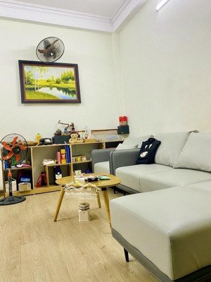 bán nhà dịch vụ mỗ lao 5t/50m2 dân xây, phân lô vỉa hè, đường ô tô, giá 17,5 tỷ.