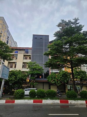 bán tòa nhà văn phòng 8 tầng - mặt phố trần vĩ, cầu giấy - dt80m, mt6m - giá 50 tỷ