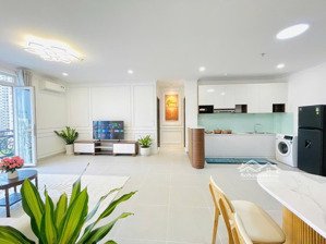 căn hộ hôn dịch vụ tôn thất thuyết quận 4