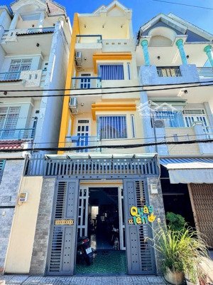 bán nhà hxh bình trị đông 4 tầng 72m2 7.5 tỷ