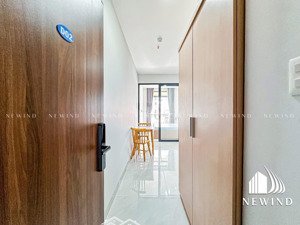 căn hộ 1 phòng ngủ, full nội thất, ban công yên thế, p.2, q. tân bình