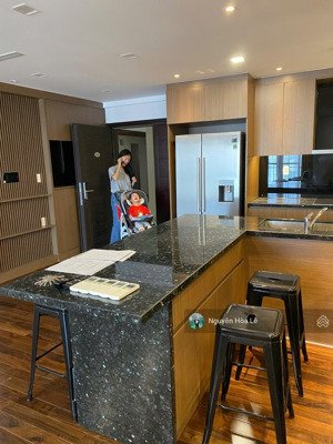 bán căn hộ scenic valley 1 phú mỹ hưng block b lầu 15, view sân golf tuyệt đẹp