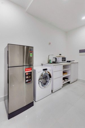 cho thuê căn hộ studio đầy đủ nội thất.giá 11tr500k/tháng.lh xem nhà