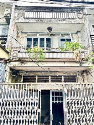 bán nhà hẻm 5m xe hơi đường trần thị năm tân chánh hiệp q12 .lh/ điệp 