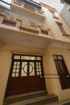 bán nhà phố hoàng sâm - 40m2 x 5 tầng x mt 7,5m - 8 tỷ - nhà 3 mặt thoáng -20m ra mặt phố ôtô -sđvv