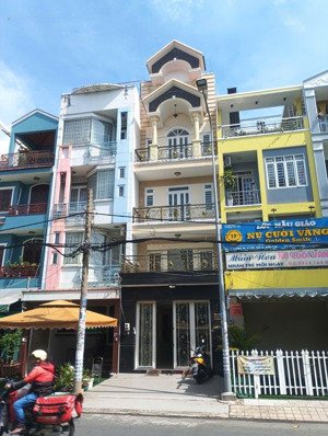 mặt tiền đường số 49 tân tạo, bình tân | 4.5x18m | 12.5 tỷ