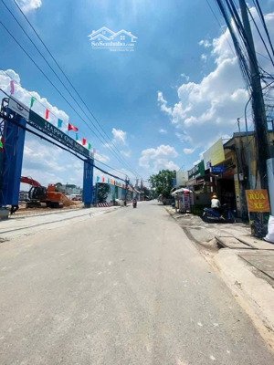 đất đối diện chung cư đường 5m ô tô diện tích 107m2 giá 3.35 tỷ