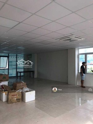 cho thuê văn phòng 612 đê la thành (ngõ 112 ngọc khánh). dt 55m2 giá 7.5tr/tháng. có điều hòa