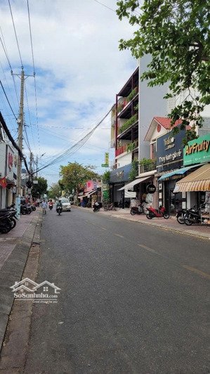 cần bán 210m2 nhà mặt tiền đường tuyên quang trung tâm ăn uống mua sắm phan thiết