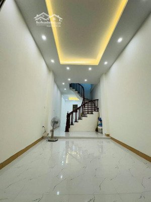 bán nhà riêng siêu hot tại kim giang, 7,6 tỷ, 38m2, 5 tầng