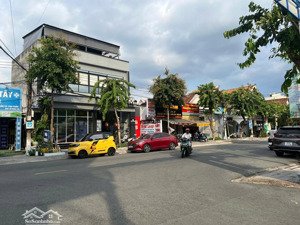 bán nhà phố mặt tiền dòng tiền ổn định trung tâm thủ dầu một