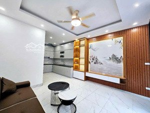 siêu hiếm nhà đẹp mễ trì - 15m m ra đường ô tô - 5 tầng 3 ngủ đủ công năng chỉ 7tỉ